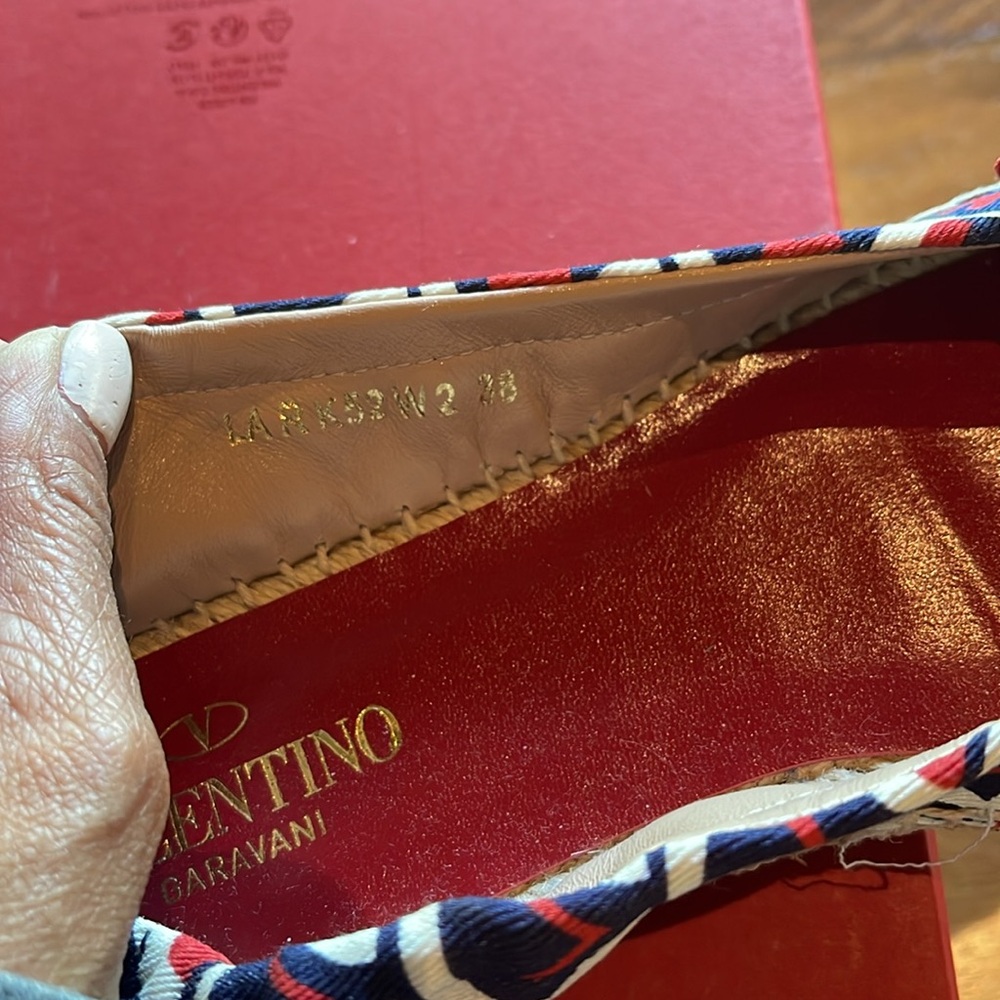 New Valentino Garavani Espadrille Flats - Picture 5 of 12